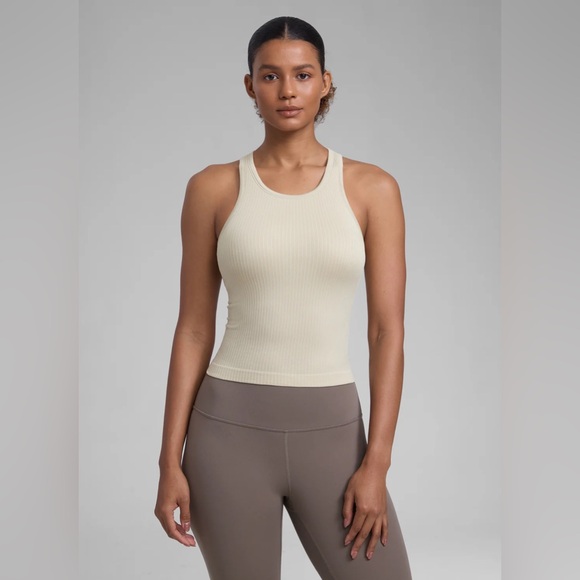 CRZ YOGA Tops - Seamless Racerback Hip Length Tank